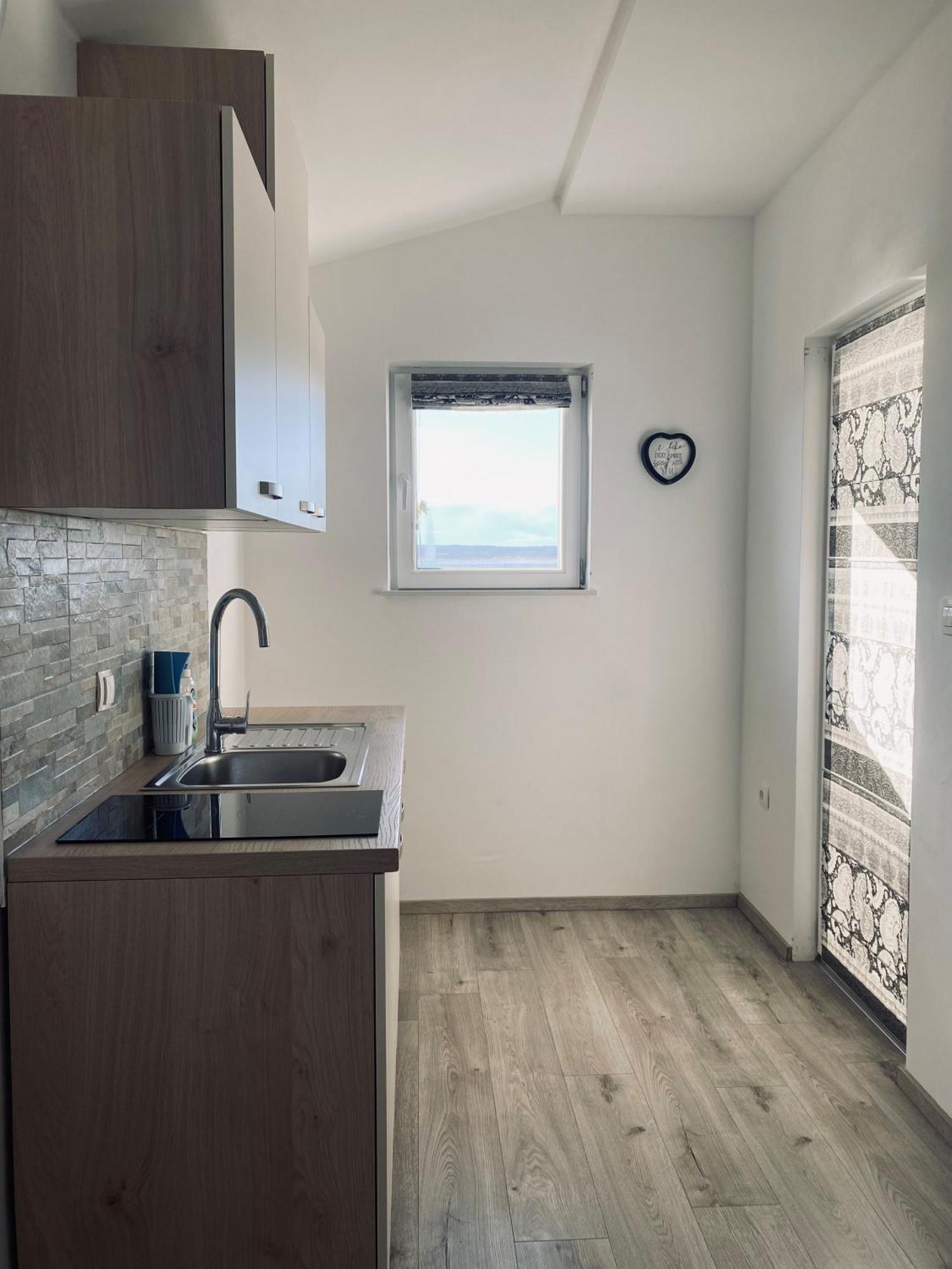Apartmani Mila Starigrad Paklenica Exteriör bild