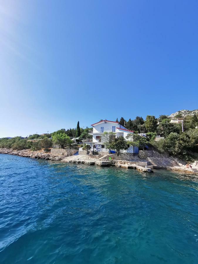 Apartmani Mila Starigrad Paklenica Exteriör bild